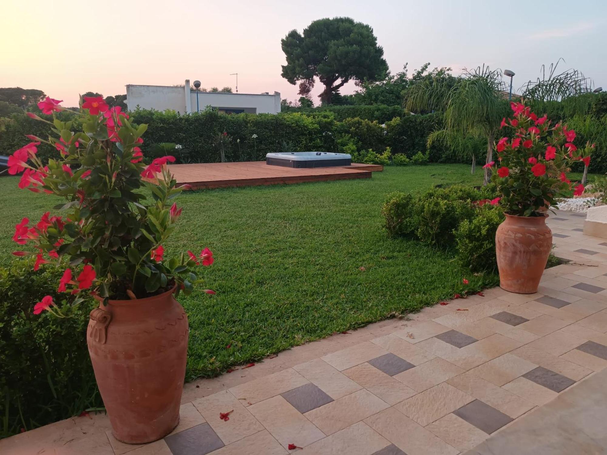 Le Stelle Di Orione Villa Fontane Bianche Exterior photo
